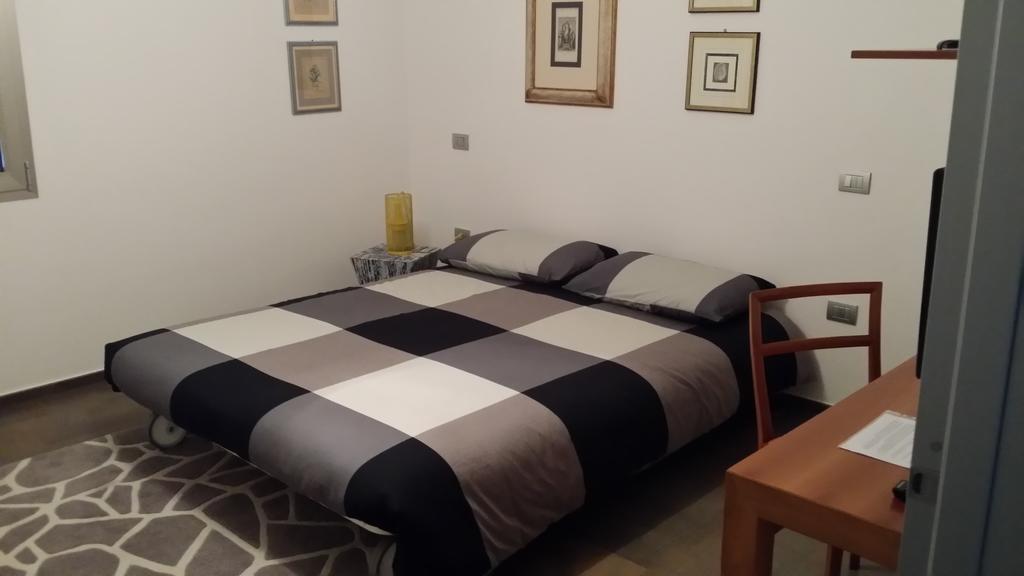 Guest House Località Sorbara Asola Extérieur photo